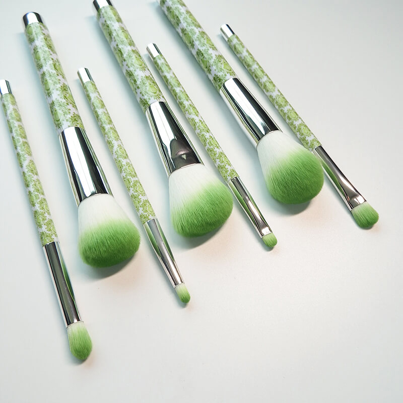 Copper makeup brush set Copper makeup brush set