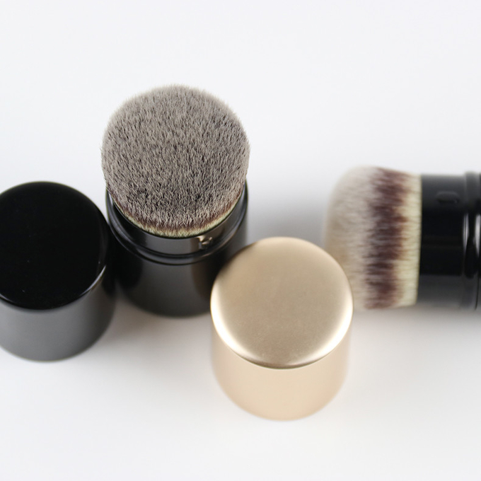 Powder Retractable Makeup Brush Aluminum Handle skin friendly(图2) Powder Retractable Makeup Brush Aluminum Handle skin friendly(图2)