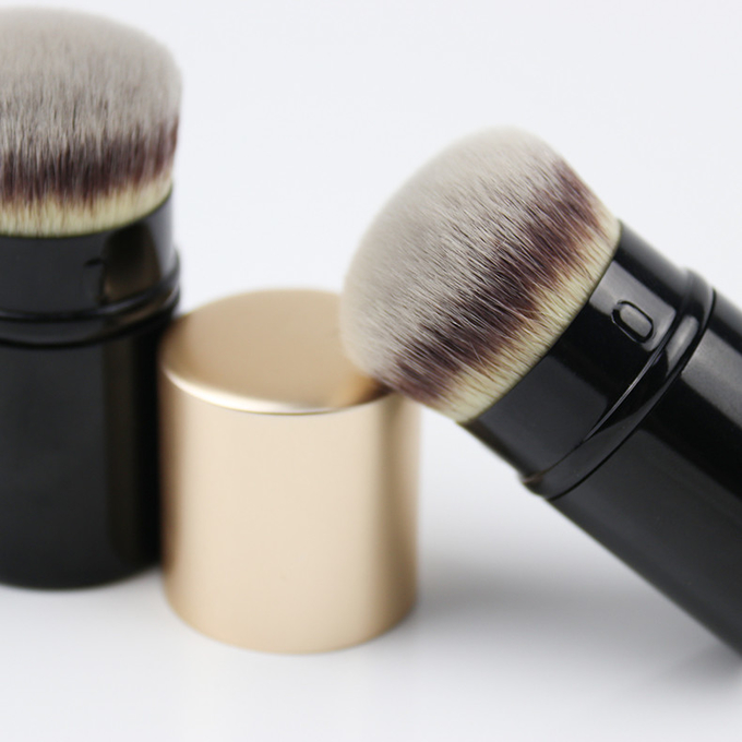 Powder Retractable Makeup Brush Aluminum Handle skin friendly(图1) Powder Retractable Makeup Brush Aluminum Handle skin friendly(图1)