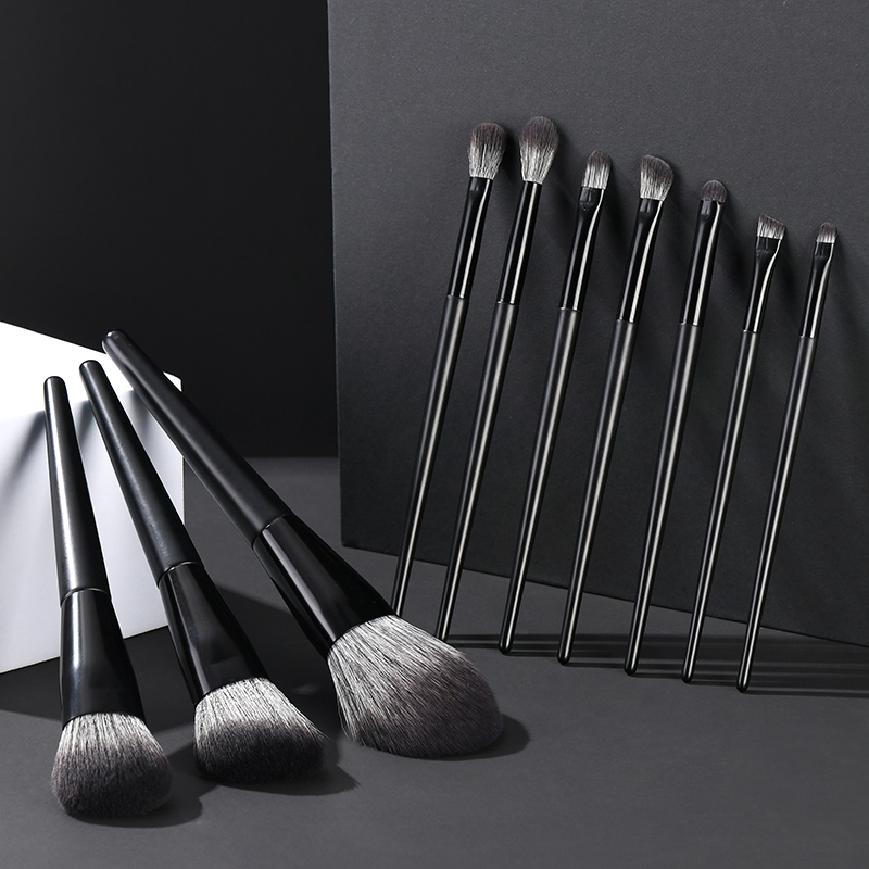High-Quality Black Makeup Brush Set - Cruelty-Free & Customizable